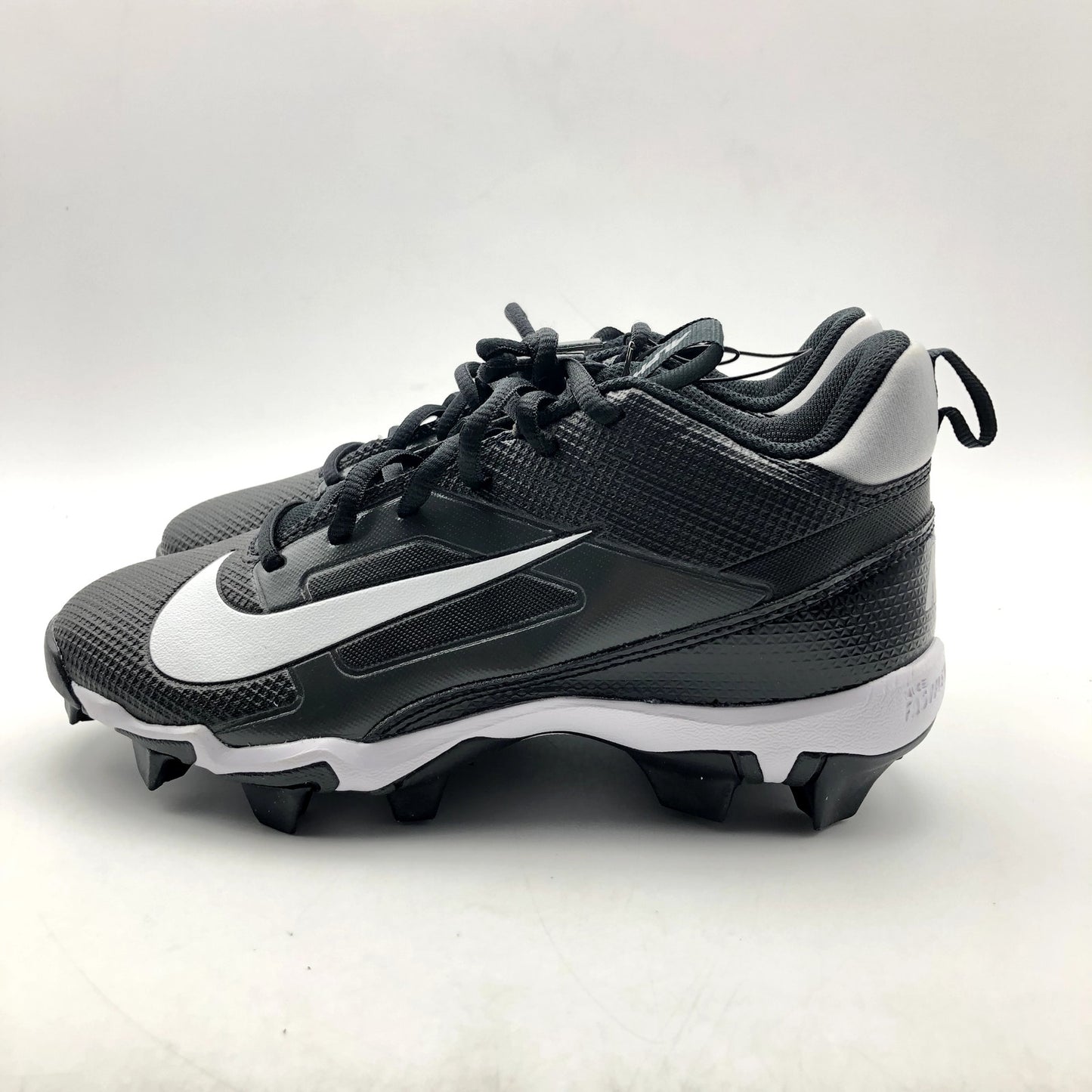 Nike Kids Alpha Menace 4 Shark Football Cleats Size 4.5 Black Grey White NWOB