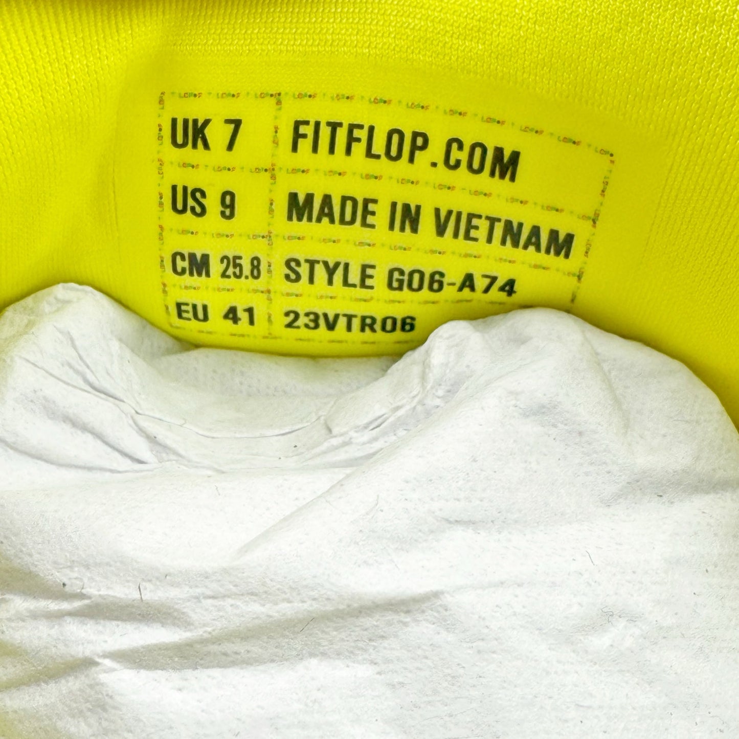 FitFlop Womens VITAMIN FFX Sports Sneakers US 9 Yellow Glow-in-the-Dark Knit NIB