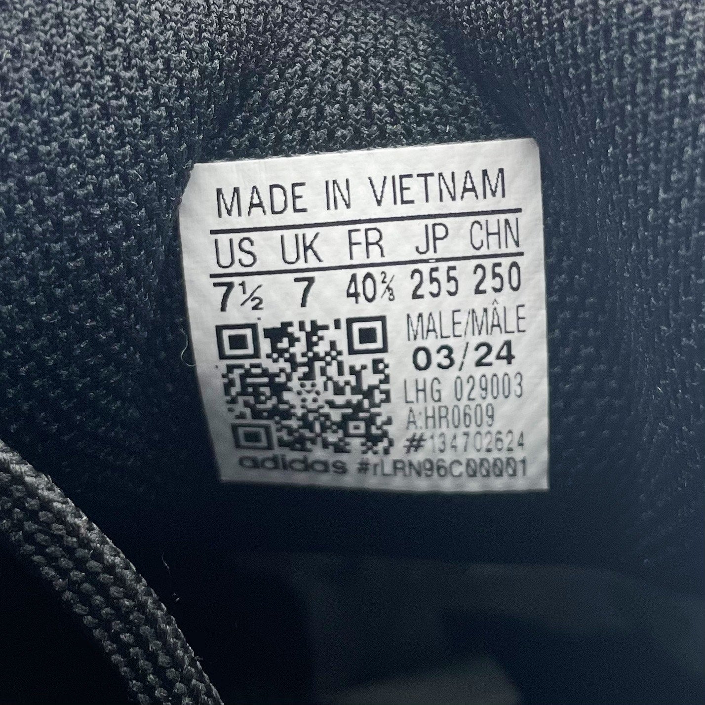 Adidas Mens Court Team Bounce 2.0 Volleyball Sneakers US 7.5 Black Athletic NIB