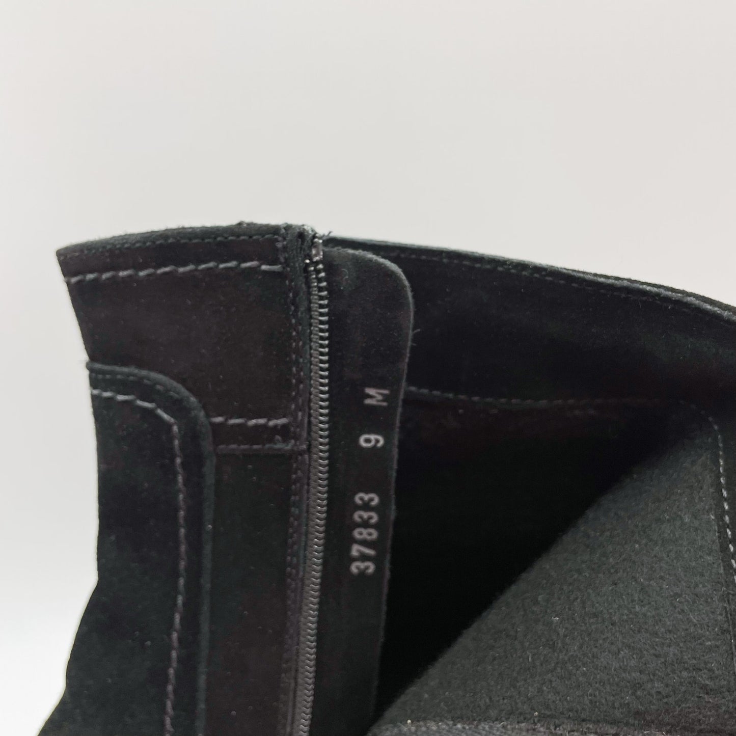 La Canadienne Womens Gavyn Ankle Bootie US 9 M Black Suede Leather NWOB