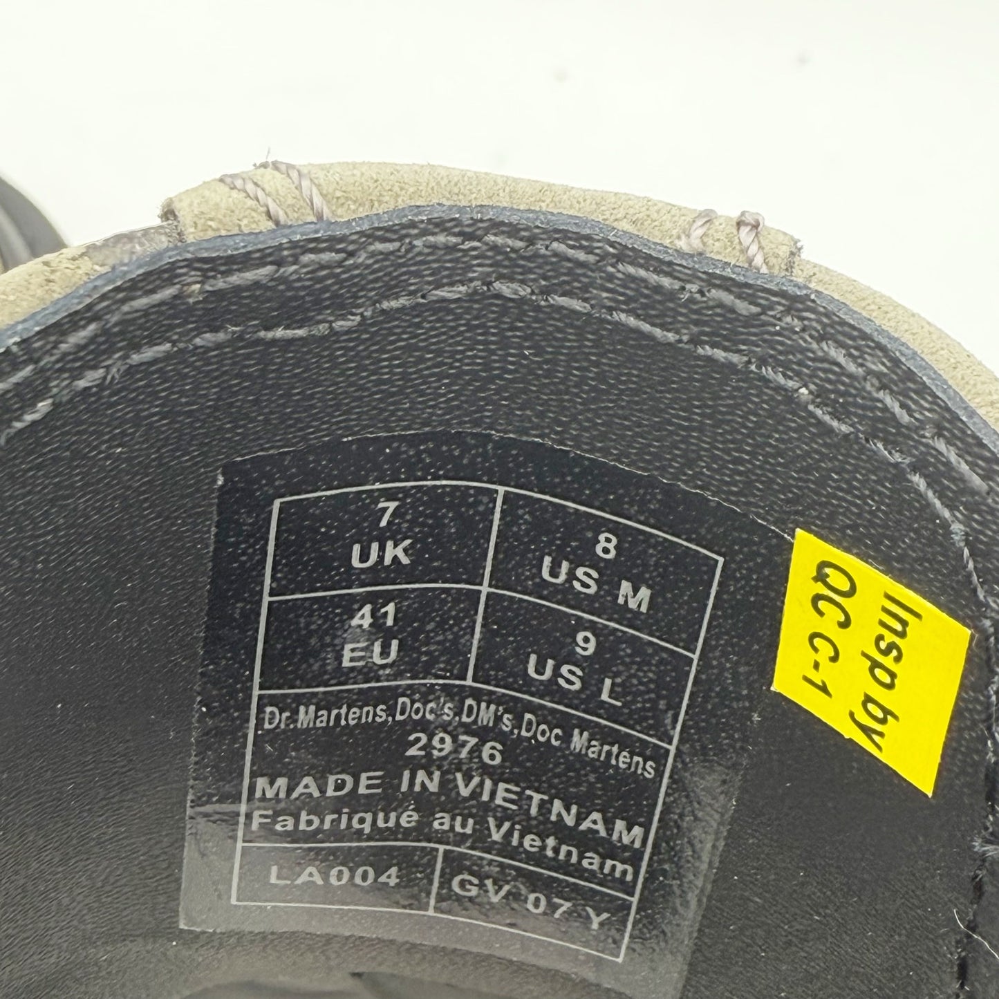 Dr. Martens Womens 2976 Chelsea Boots EU 41 US 9 Taupe Grey Leather NIB