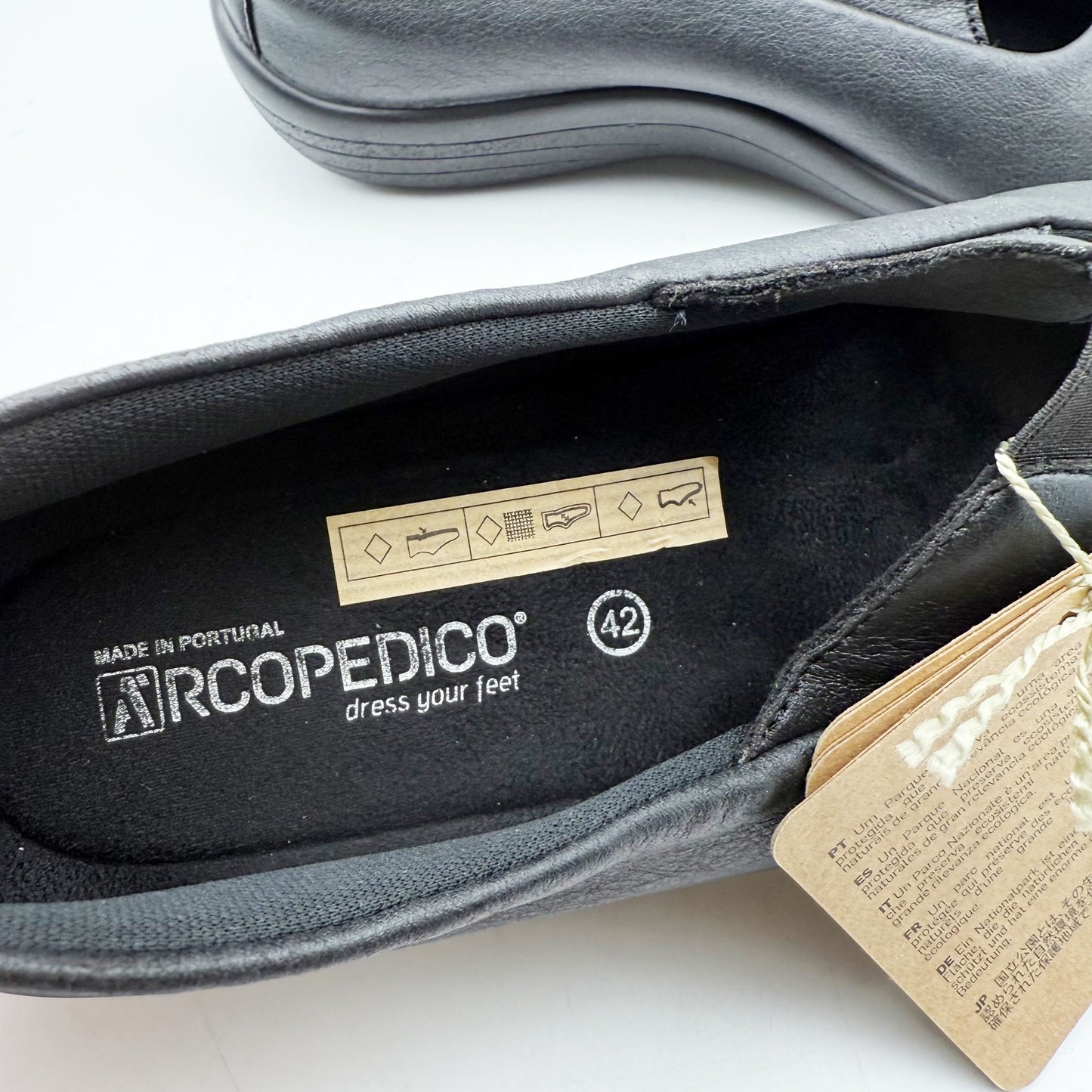 Arcopedico Womens Itatiaia Flats EU 42 US 11 Black Slip On NWOB