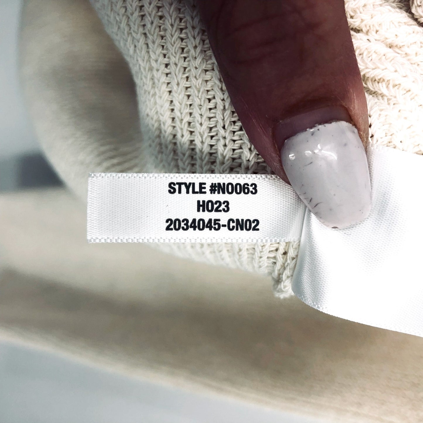 MADEWELL Womens Flared-Sleeve V-Neck Sweater Medium Antique Cream NO063 NWT