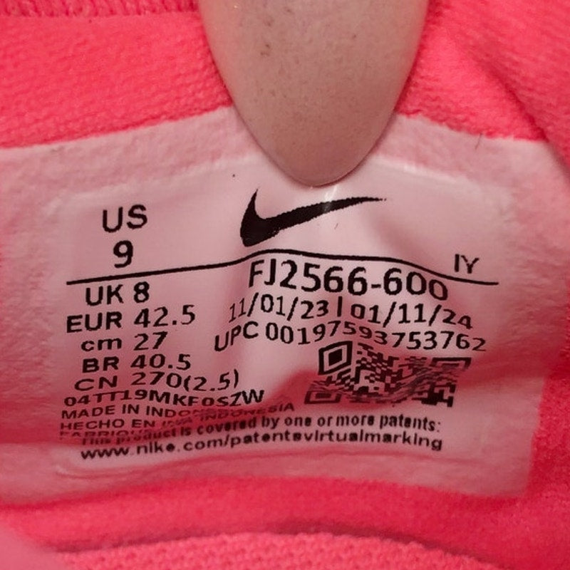 Nike Phantom Luna 2 Academy TF Soccer Cleats Size 9 Pink NWOB