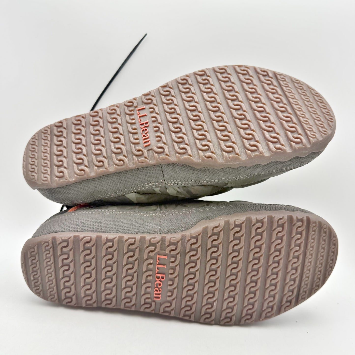 L.L.Bean Mens Mountain Classic Quilted Ankle Boots US 9 M Green Camo NWOB