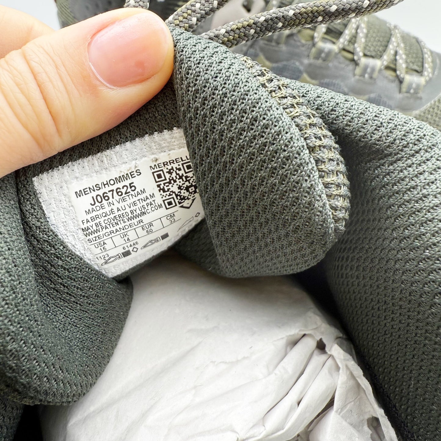 Merrell Mens Nova 3 Mid Hiking Sneakers US 15 Green GORE-TEX Waterproof NIB