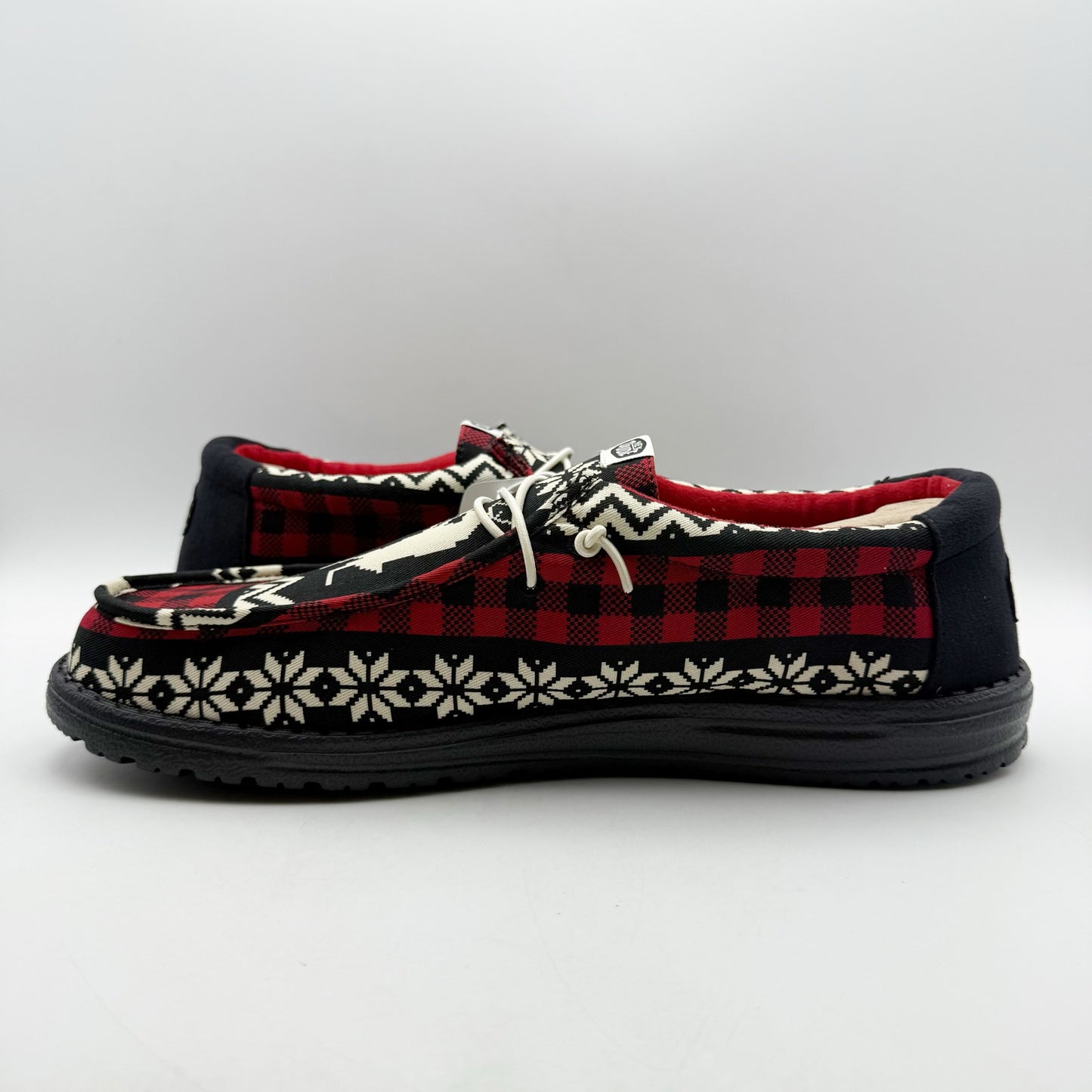 Hey Dude Mens Wally Holiday Cheers Slip-On Casual Shoe US 15 EU 48 Black Red NIB