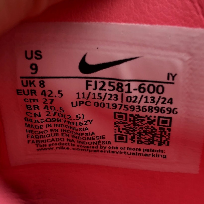 Nike Mens Phantom GX II Academy IC Soccer Cleats Size 9 Pink NWOB