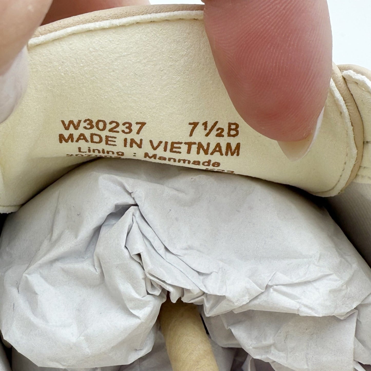 Cole Haan Women Zerogrand Meritt Wing Tip Oxford Shoe US 7.5 M Beige Leather NIB