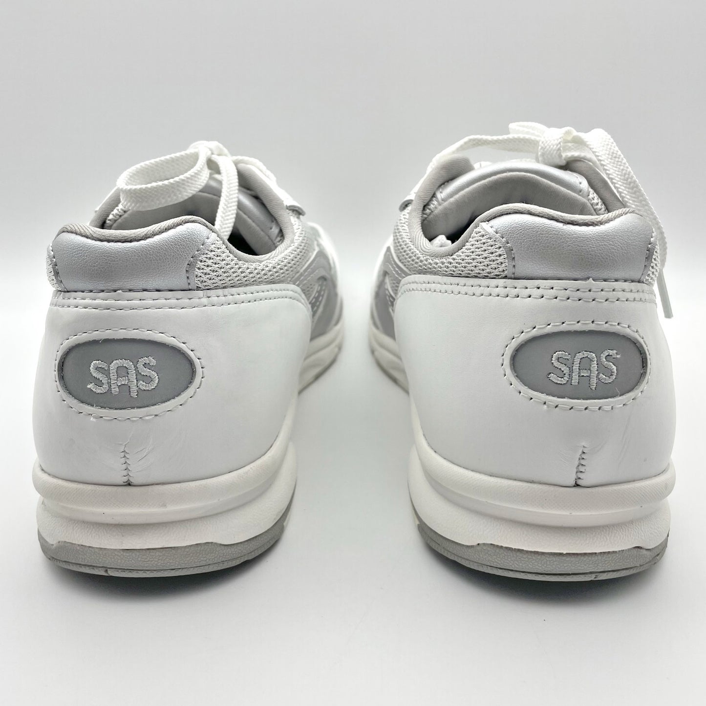 SAS Womens Tour Mesh Comfort Walking Sneaker US 11 Narrow Silver Leather NIB