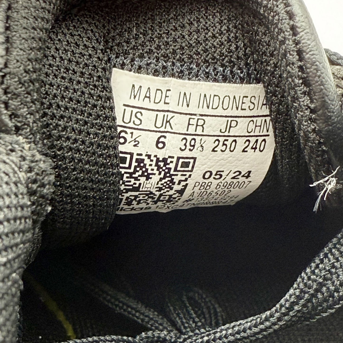 Adidas Kids Court Block Tennis Sneakers US 6.5 Black Vegan Leather NIB