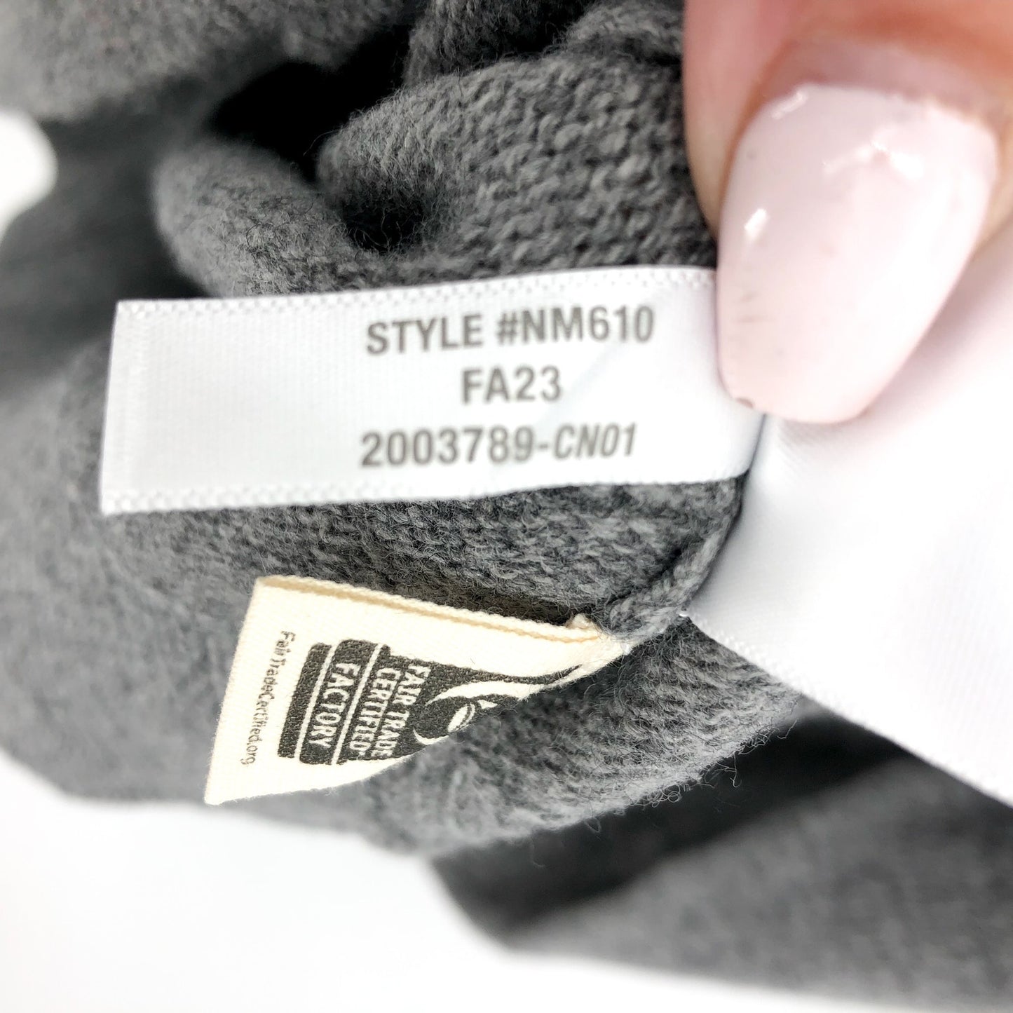 MADEWELL Women's V-Neck Relaxed Cardigan Medium Grey Merino Wool NM610 NWT