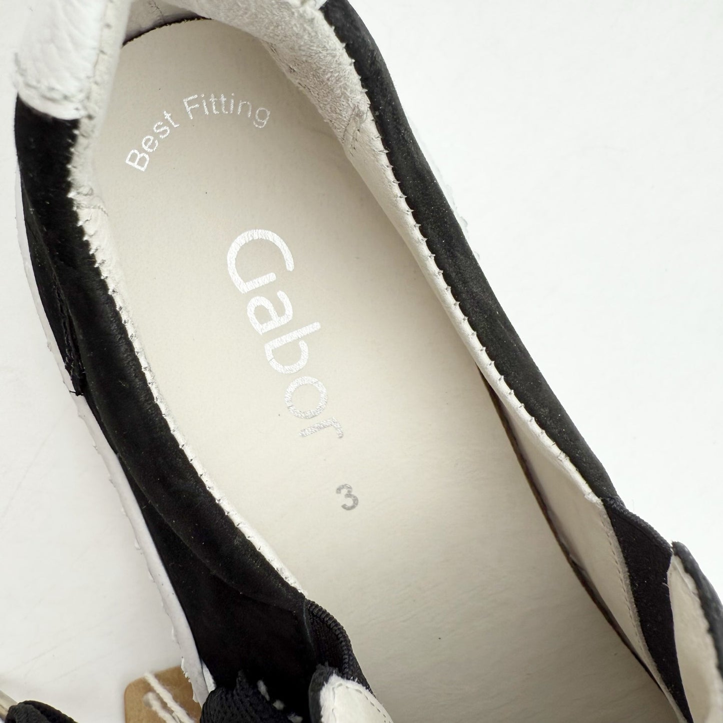 Gabor Womens 43.333 Platform Sneaker US 5.5 M EU 35.5 Black Leather NWOB