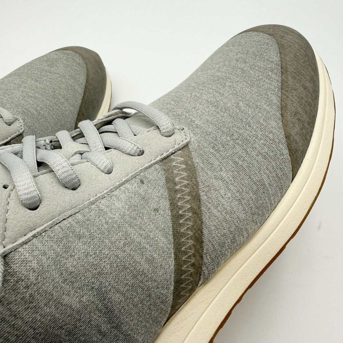 YORK Athletics Mens Henry Runner Sweatshirt Sneakers US 8.5 Grey Heather NIB