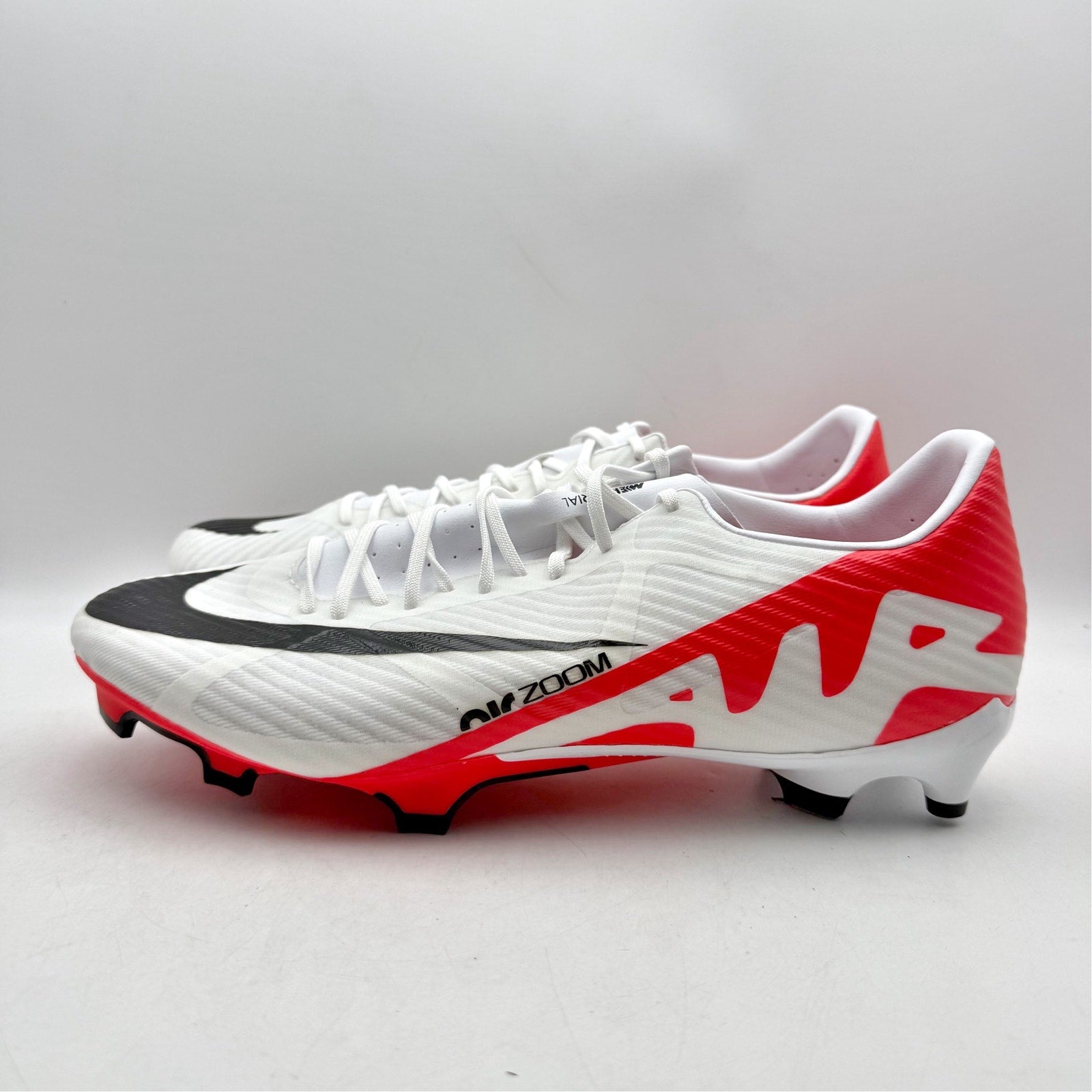 Nike Mens Zoom Vapor 15 Academy MG Soccer Cleats US 11.5 White Red DJ5631 NWOB