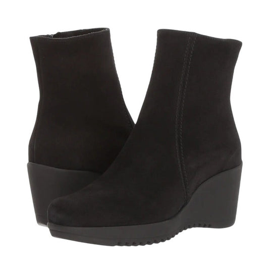 La Canadienne Womens Gavyn Ankle Bootie US 6.5 M Black Suede Waterproof NWOB