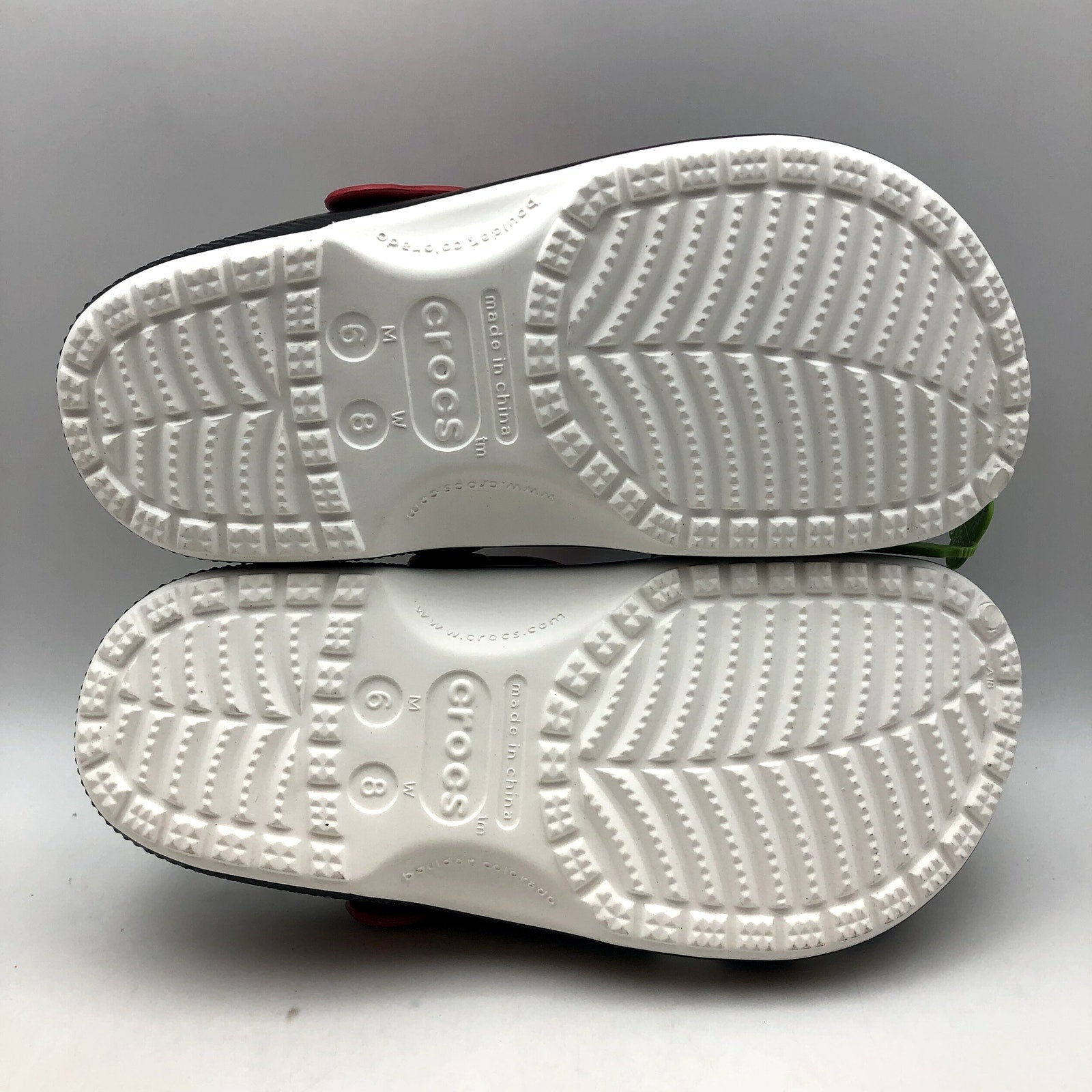 Crocs UNISEX NBA Miami Heat Classic Clog Mens 6 Womens 8 Black Red NWT