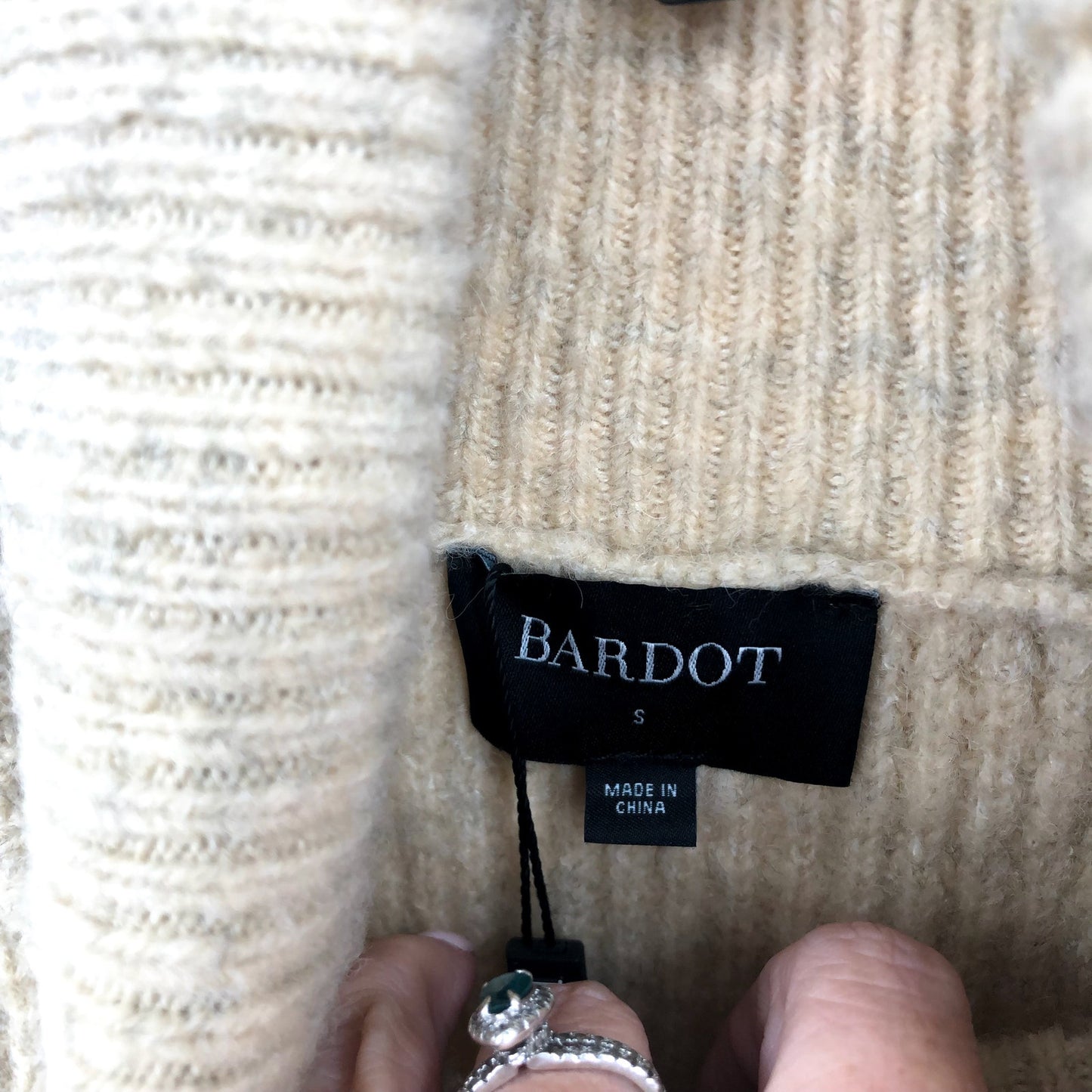 BARDOT Women's Maya Cable Knit Sweater Small Beige Pebble Balloon Sleeves NWT