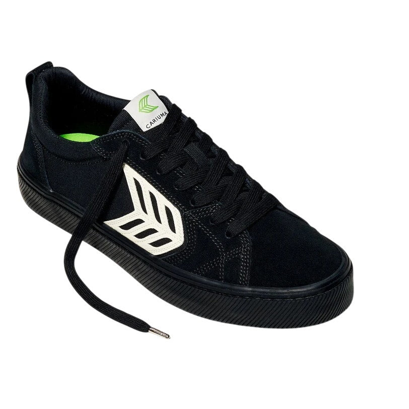 CARIUMA Mens Catiba Pro Low Sneakers US 9.5 EU 42 Black White Suede Canvas NIB