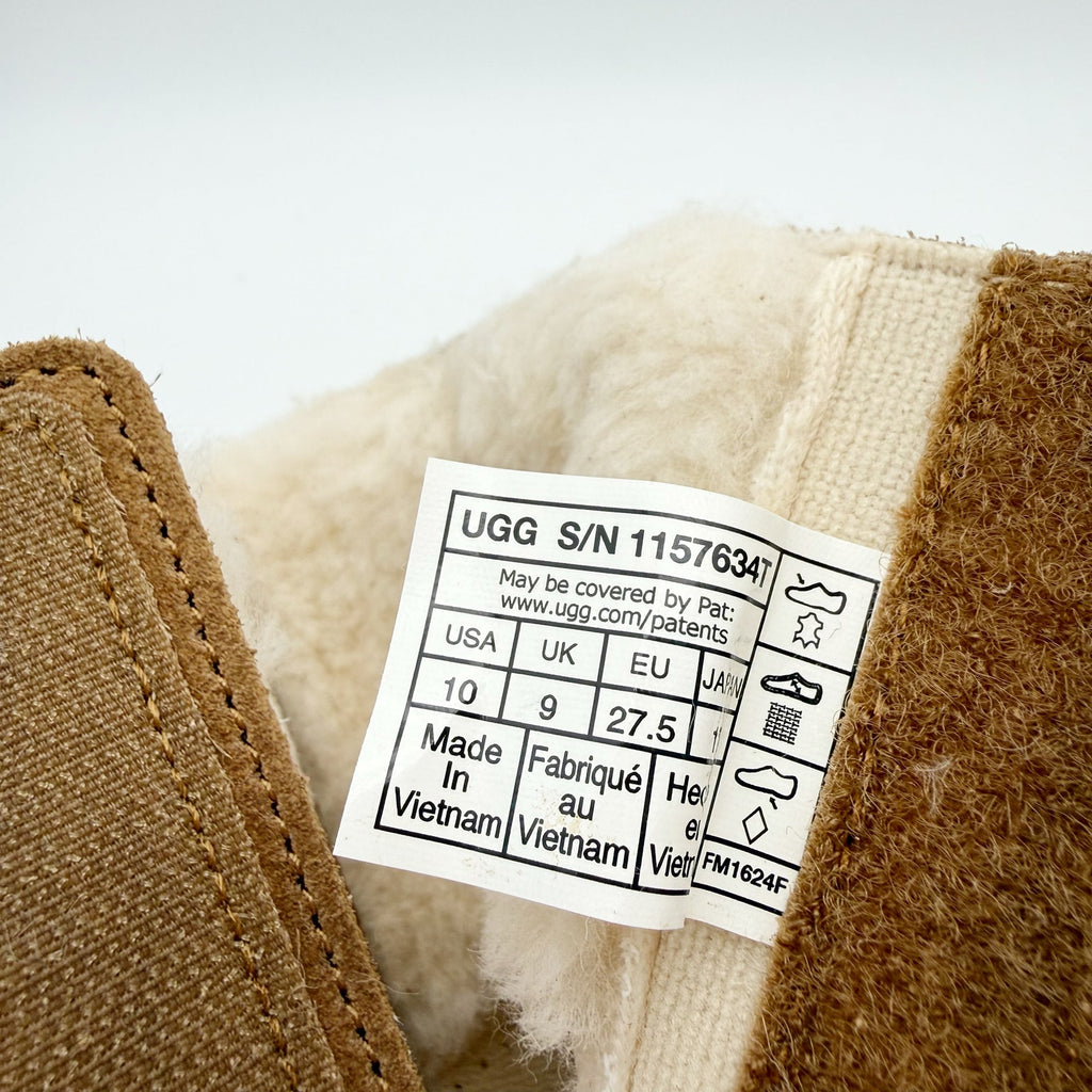 UGG Kids Keelan II Boots US 10 EU 27.5 Chestnut Brown Suede NIB