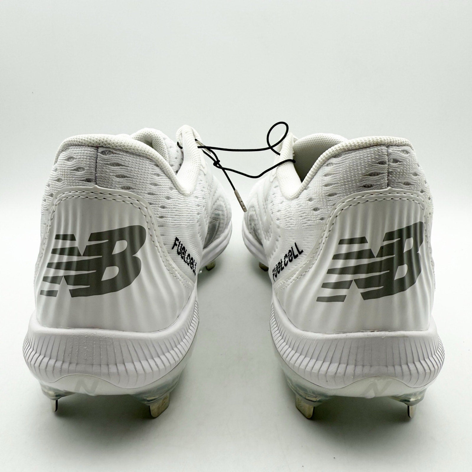 New Balance Mens FuelCell 4040v7 Cleats Size 12 White Black Metal Baseball NWOB
