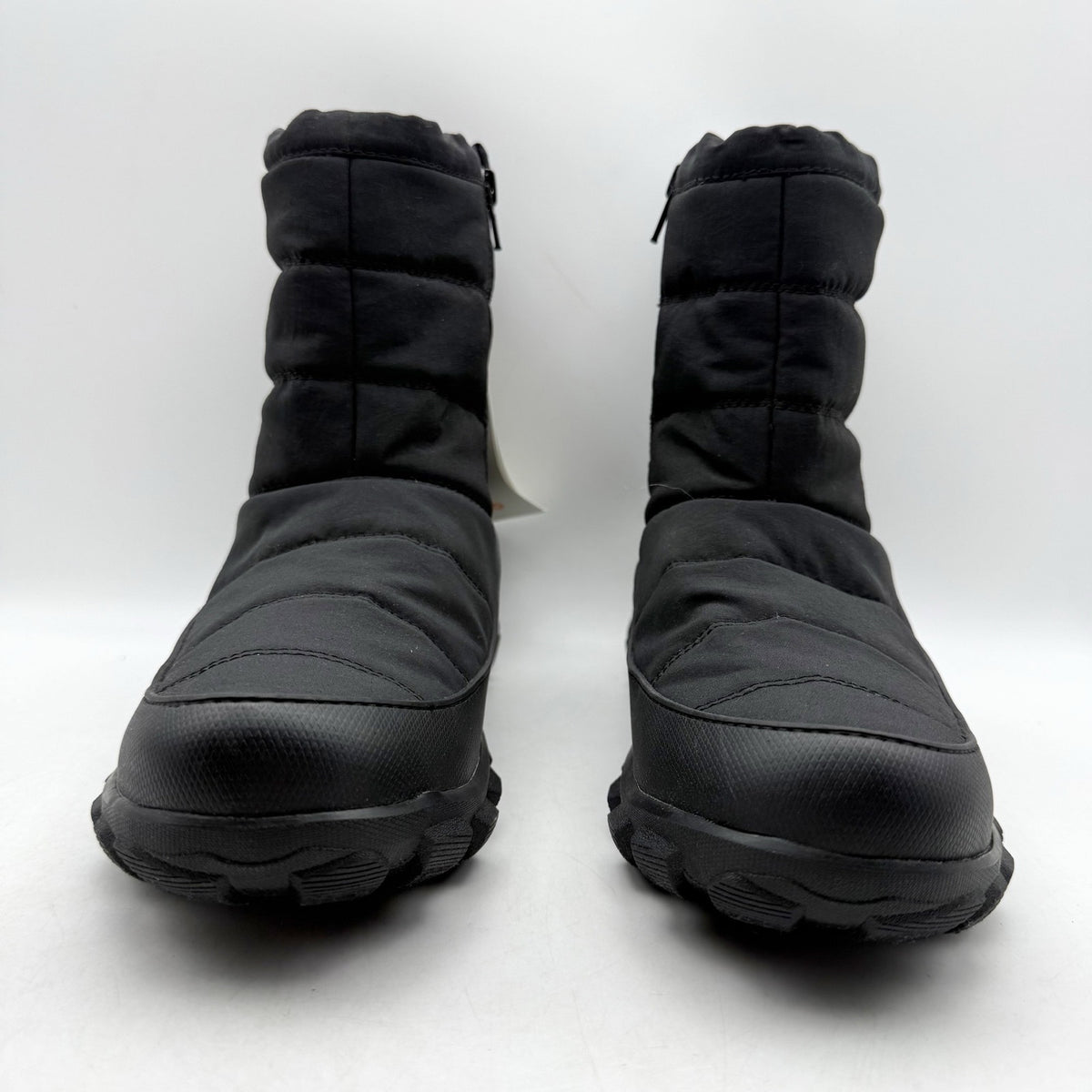 Bogs Womens Cedar Quilt Winter Boots Size 8.5 EU 39.5 Black Waterproof NIB