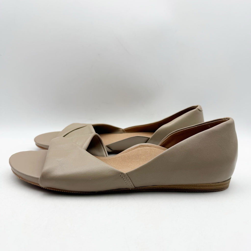 SoftWalk Womens Cypress Slip On Flats US 10 M Tan Beige Leather Open Toe NWOB