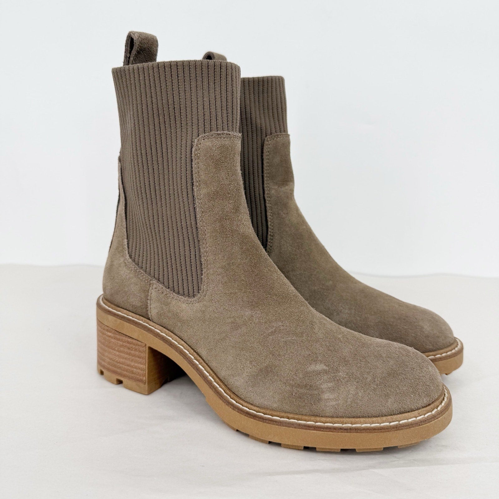 Steve Madden Womens Kiley Ankle Bootie US 7 M EU 37.5 Taupe Brown Suede NWOB