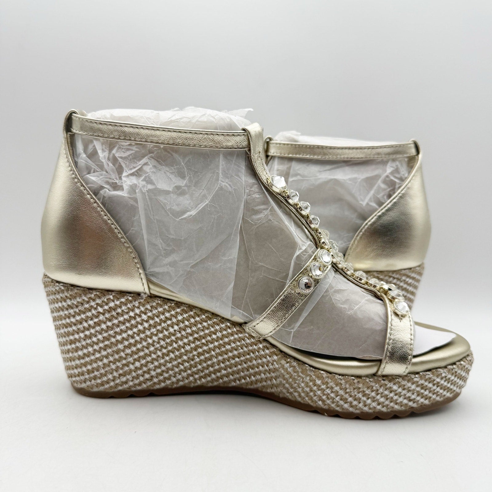 Naturalizer Womens Serena Strappy Wedge Sandals Size 8.5 Champagne Metallic NWOB