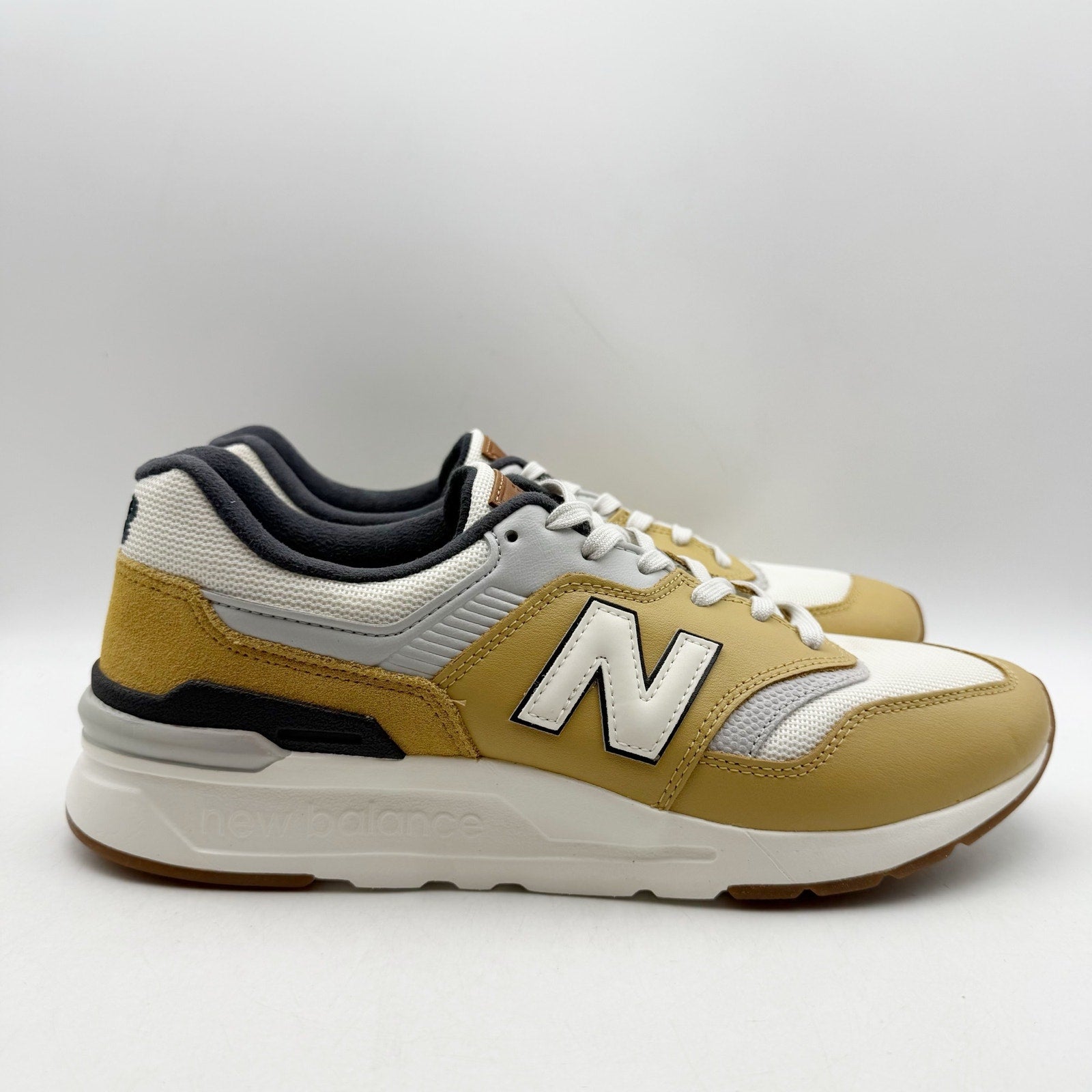 New Balance Mens 997H Casual Sneakers Size 9.5 Yellow White Athletic NWOB