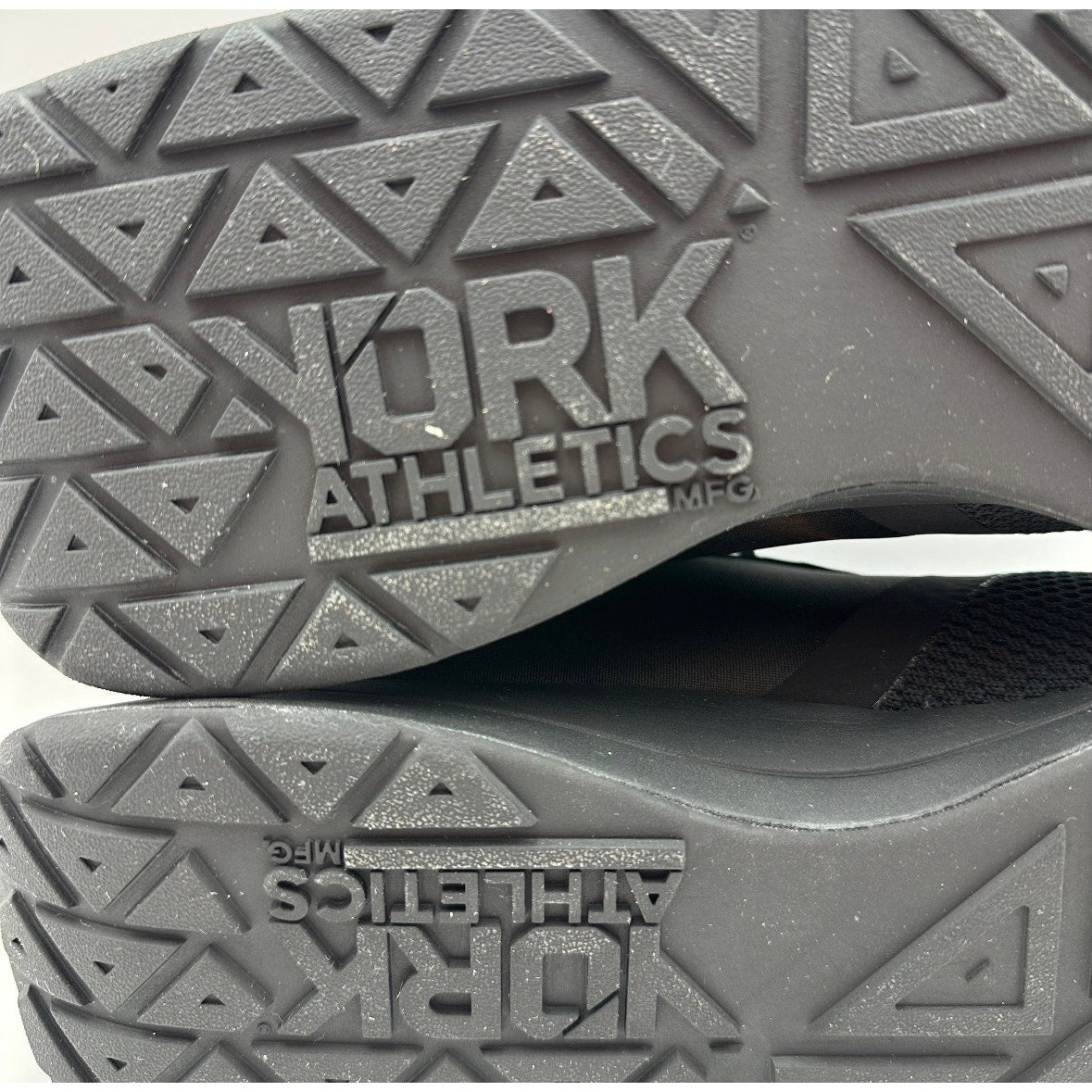 YORK Athletics Mens The Henry Runner Athletic Shoes Size 11 Triple Black NIB