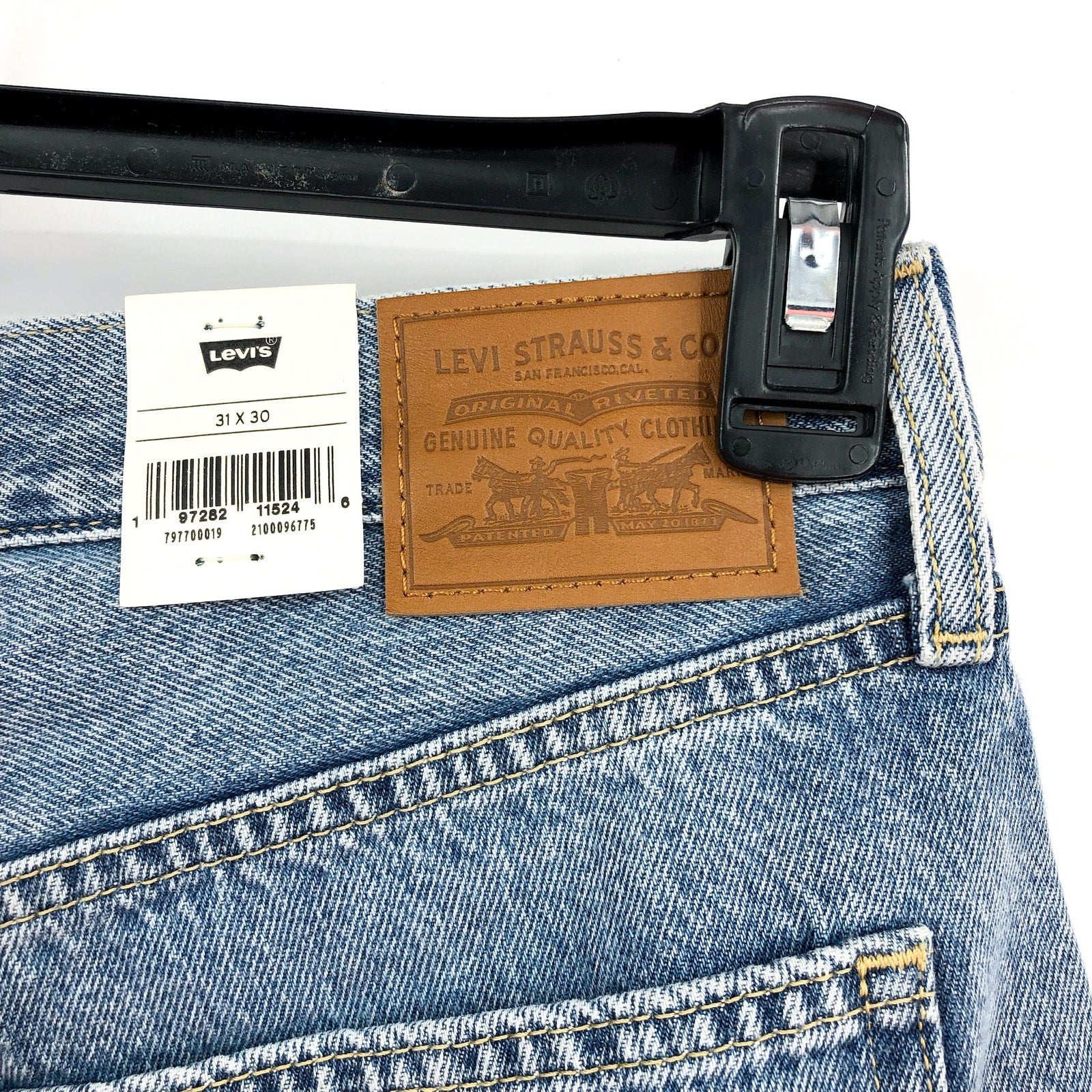 LEVI'S Womens Dad Straight Jeans 31x30 US 12 Blue Far and Wide NWT 79770-0019