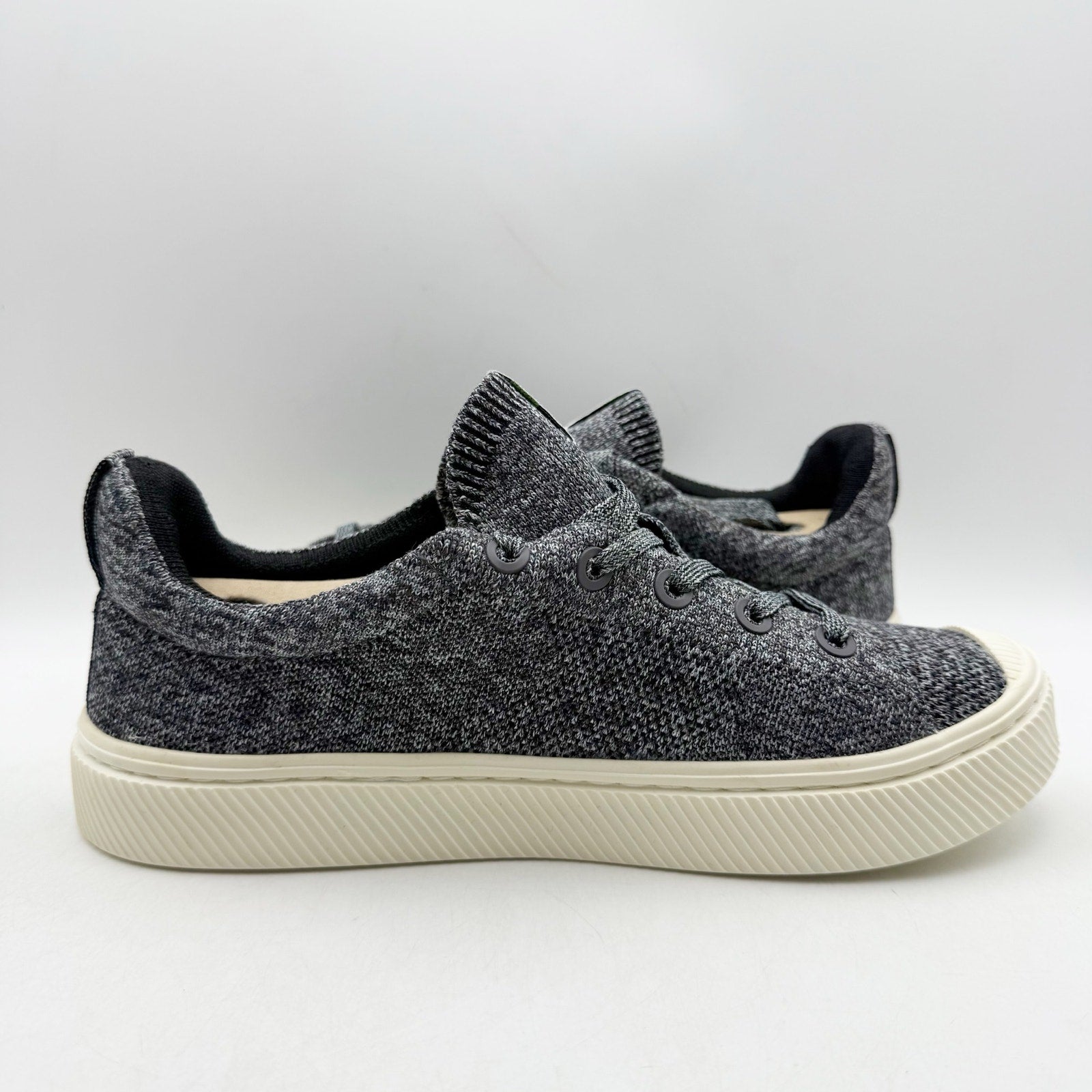 CARIUMA IBI Low Sneakers Womens 9.5 Mens 8 EU 40 Stone Grey Knit Bamboo NIB