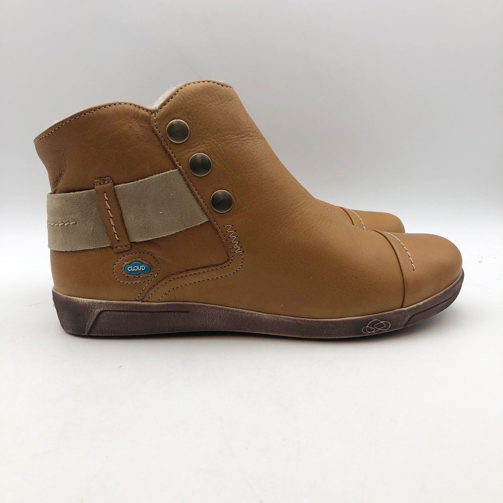 CLOUD Footwear Womens Aline Basic Boots Size 7 EU 38 Tan Leather Wool Lining NIB