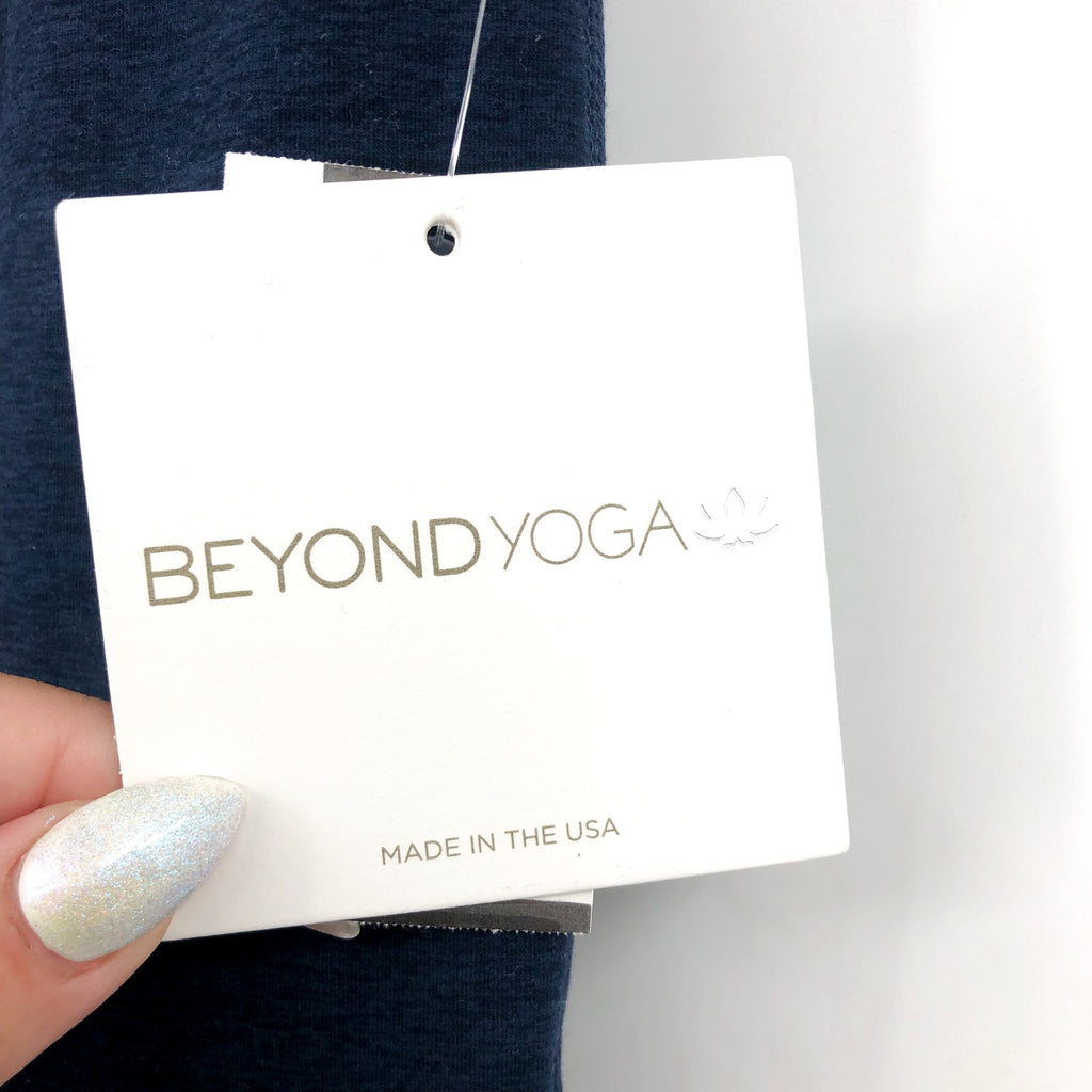 BEYOND YOGA Women's Practice Bootcut Pants Medium Navy Blue Spacedye NWT