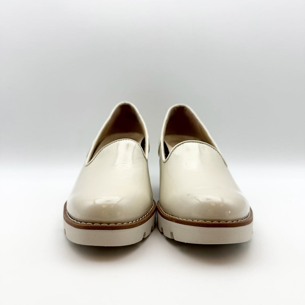 Vionic Women's Willa Wedge Slip on Shoes Size 9.5 WIDE Cream Patent Leather NIB
