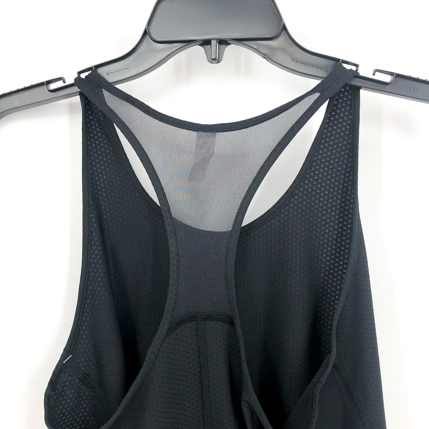 UNDER ARMOUR Women's Heatgear Racer Tank Top Small Black NWT