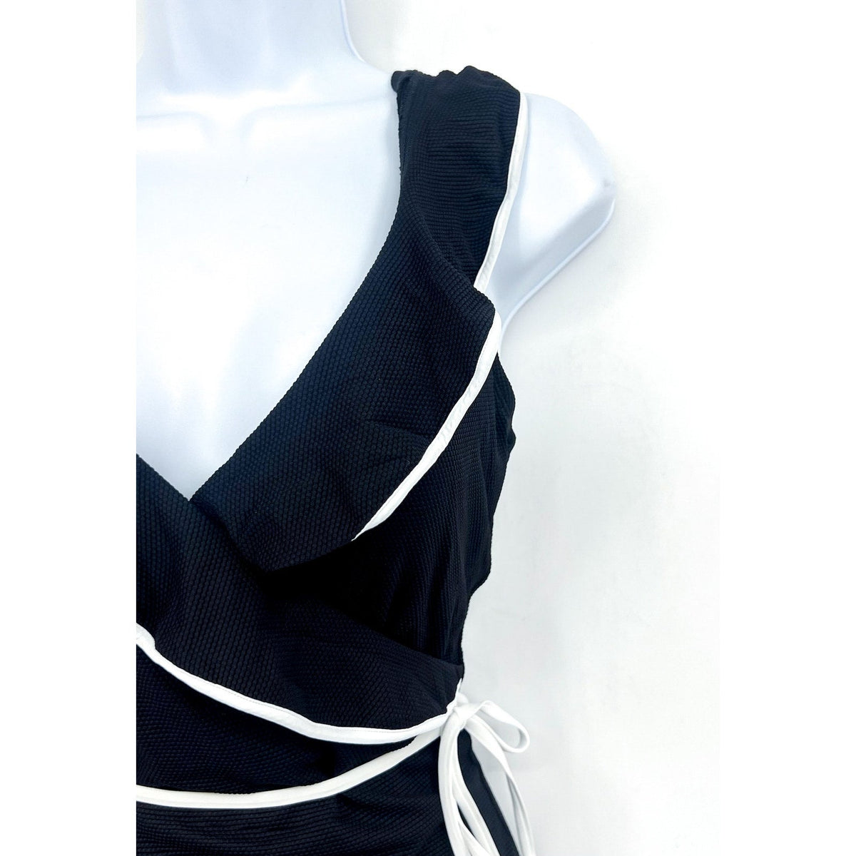 TOMMY BAHAMA Cabana Wrap-Front One-Piece Swimsuit 8 Black Island Cays NWT