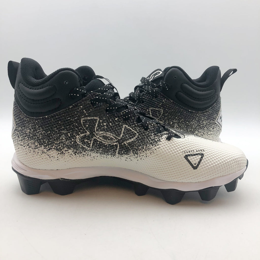 Under Armour Boys Spotlight Franchise RM 2.0 Football Cleats Size 4.5 Black NWOB