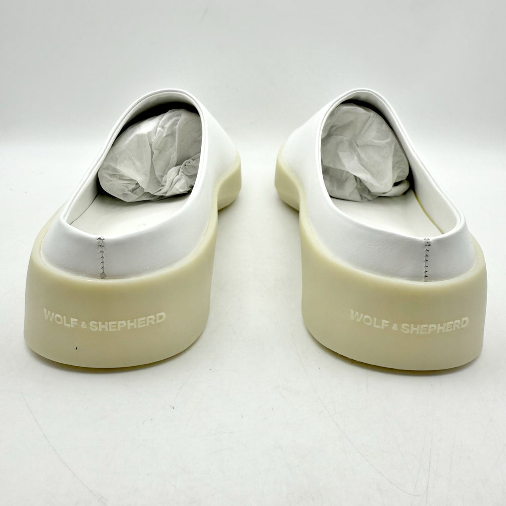 Wolf & Shepherd Cruise Mule Slip On Shoe Mens 5.5 Womens 7 White Leather NIB