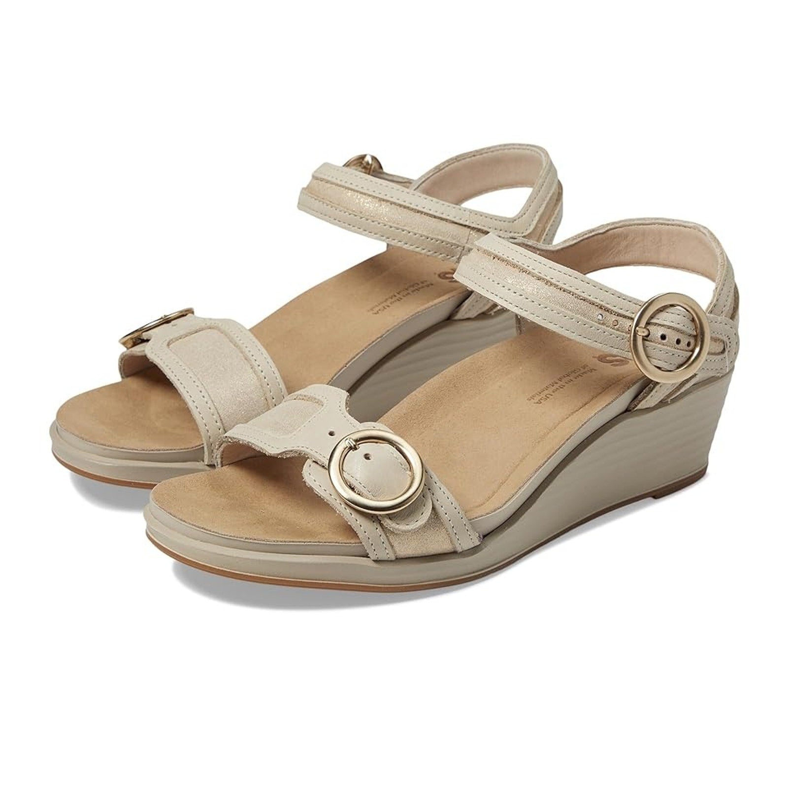 SAS Womens Seight Wedge Sandals Size 7.5WW Gold Beige Leather NIB