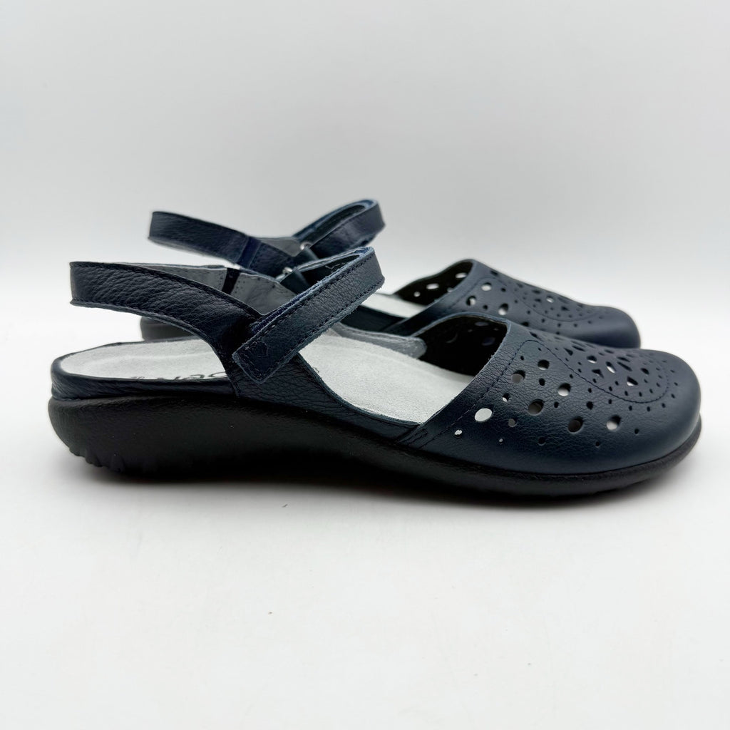 Naot Womens Arataki Flat Sandals EU 40 US 9 Blue Ink Leather NIB