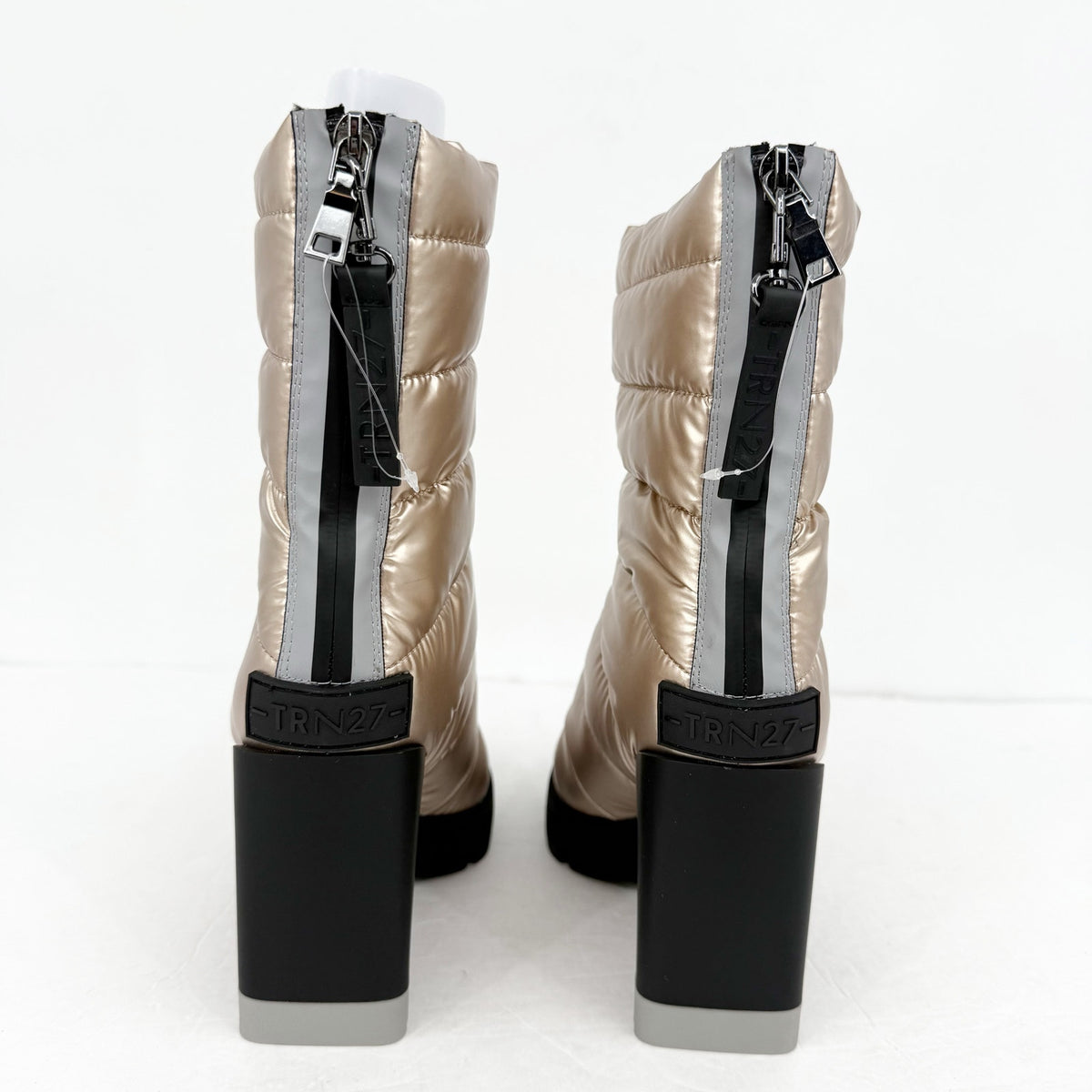 Naturalizer Think Robyn Womens Crosswalk Boots Size 6 Cashmere Gold Puff NIB