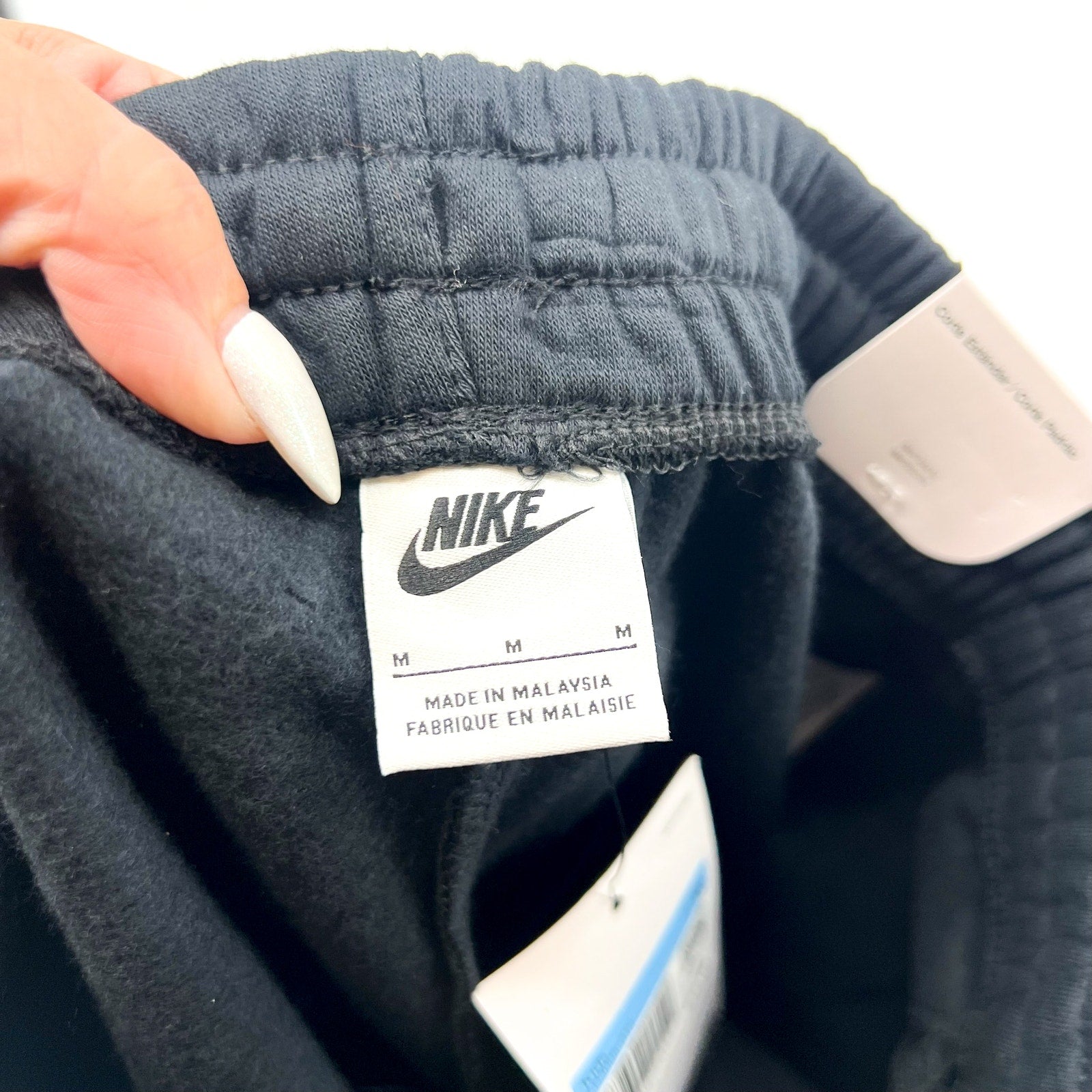 NIKE Kids Sportswear Club Fleece Joggers Pants Medium Black White Boys Girls NWT