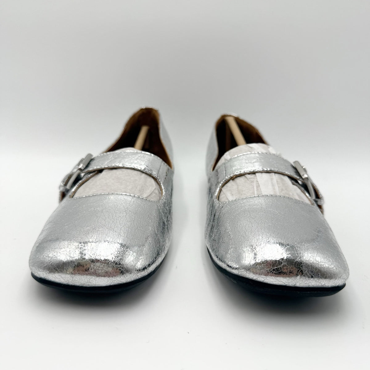 Zodiac Womens Indira Mary Jane Flats Size 7.5 M EU 38 Silver NIB