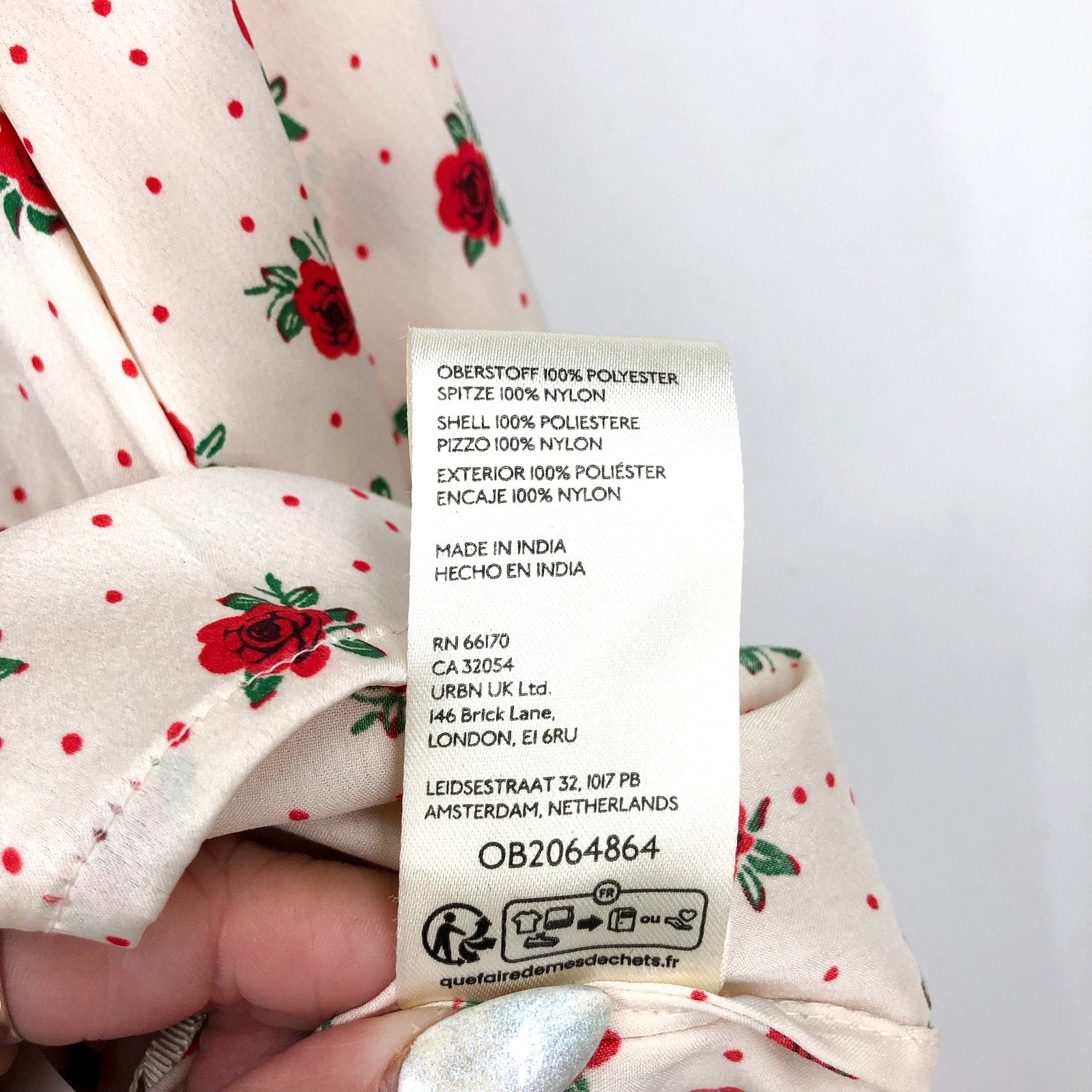 FREE PEOPLE Women's Field of Roses Top Medium Cream Red Long Sleeve NWOT