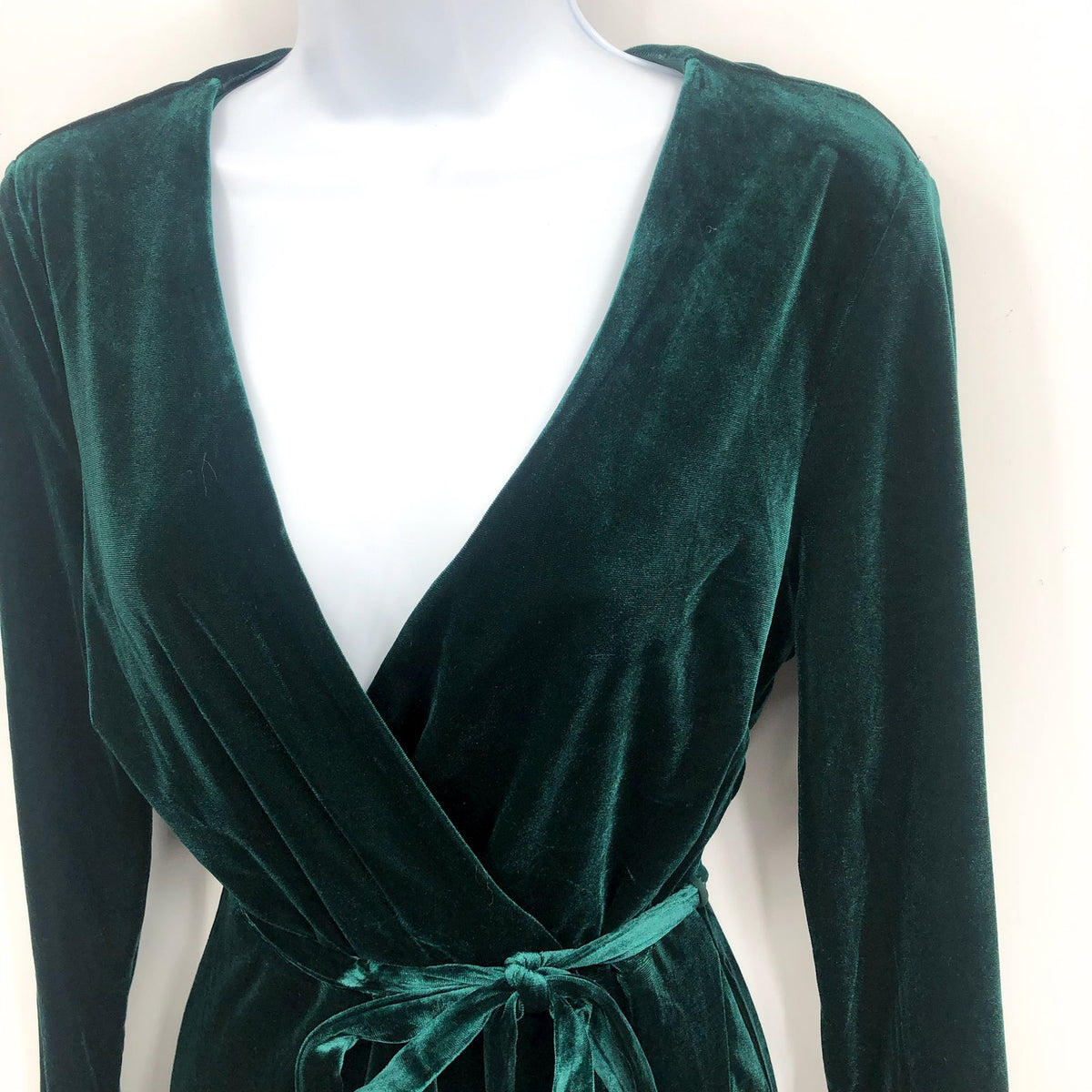 BARDOT Women's Morgan Velvet Wrap Dress US 6 Forest Green Long Sleeve NWT