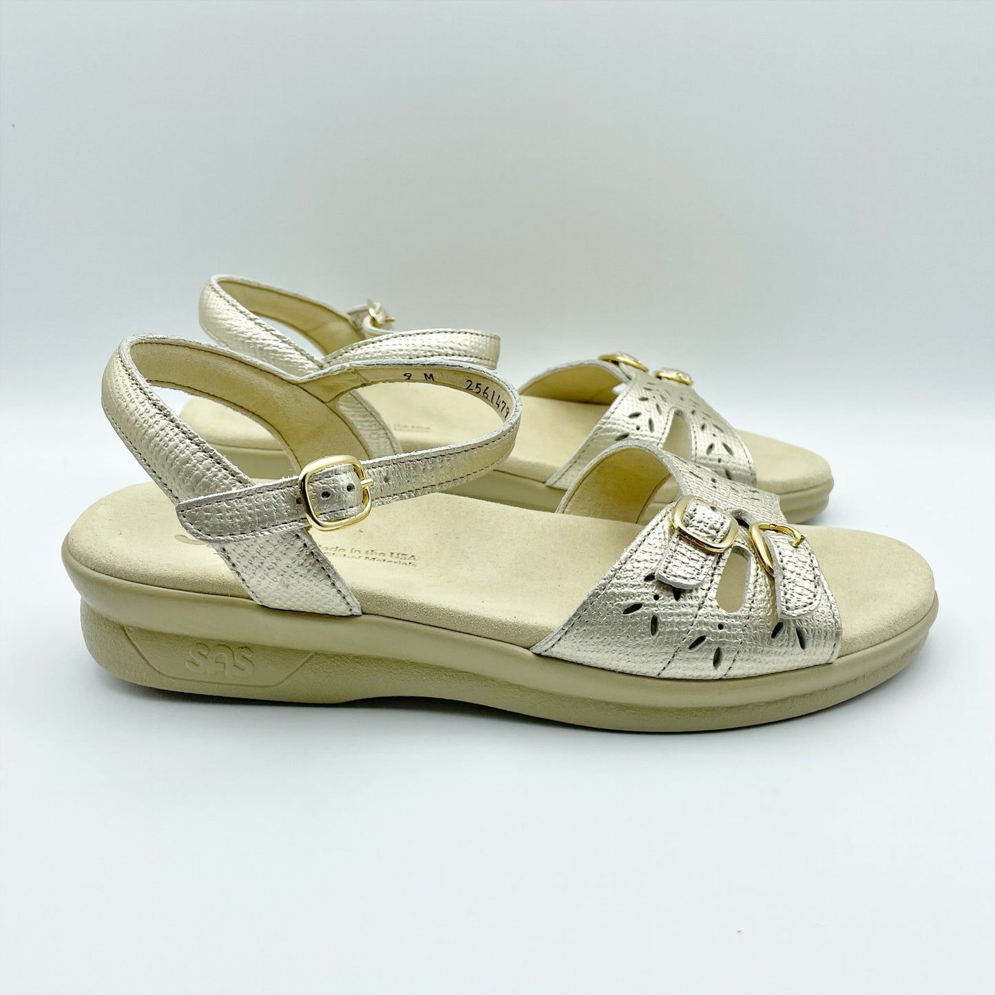 SAS Womens Duo Comfort Sandal US 9 M EU 40 Gold Suede 3-Strap Comfort NIB