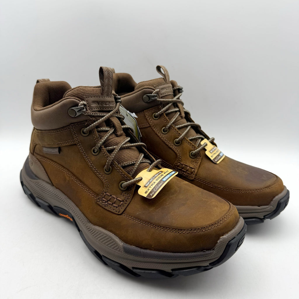 Skechers Mens Boswell Hiking Boots 8 Extra Wide WW Brown Leather Respected NIB