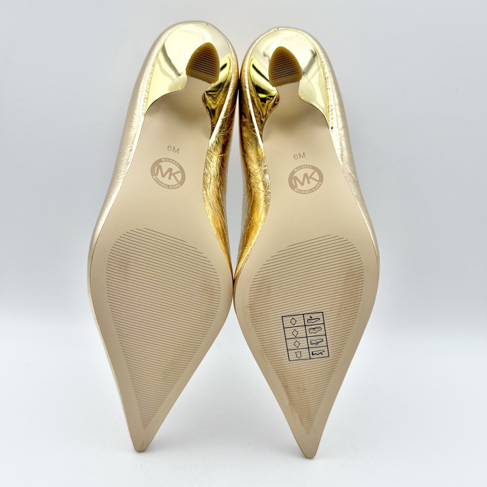 Michael Kors Womens Luna Mid Pumps US 6M EU 36.5 Gold Leather NIB